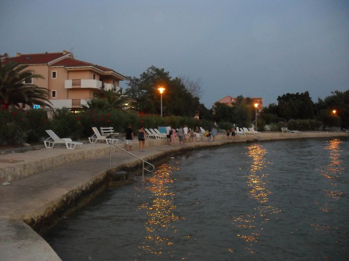 Apartment Lana Privlaka  Bagian luar foto